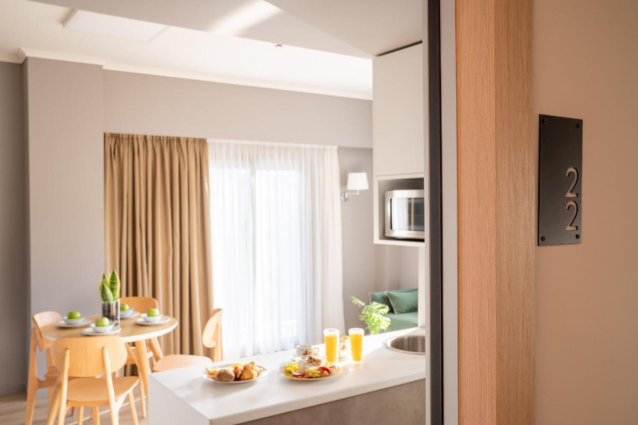 Chroma Fashion Rooms & Apartments Athen Eksteriør bilde